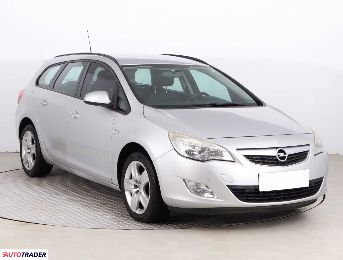 Opel Astra 2011 1.4 138 KM Opel Astra 2011 1.4 138 KM