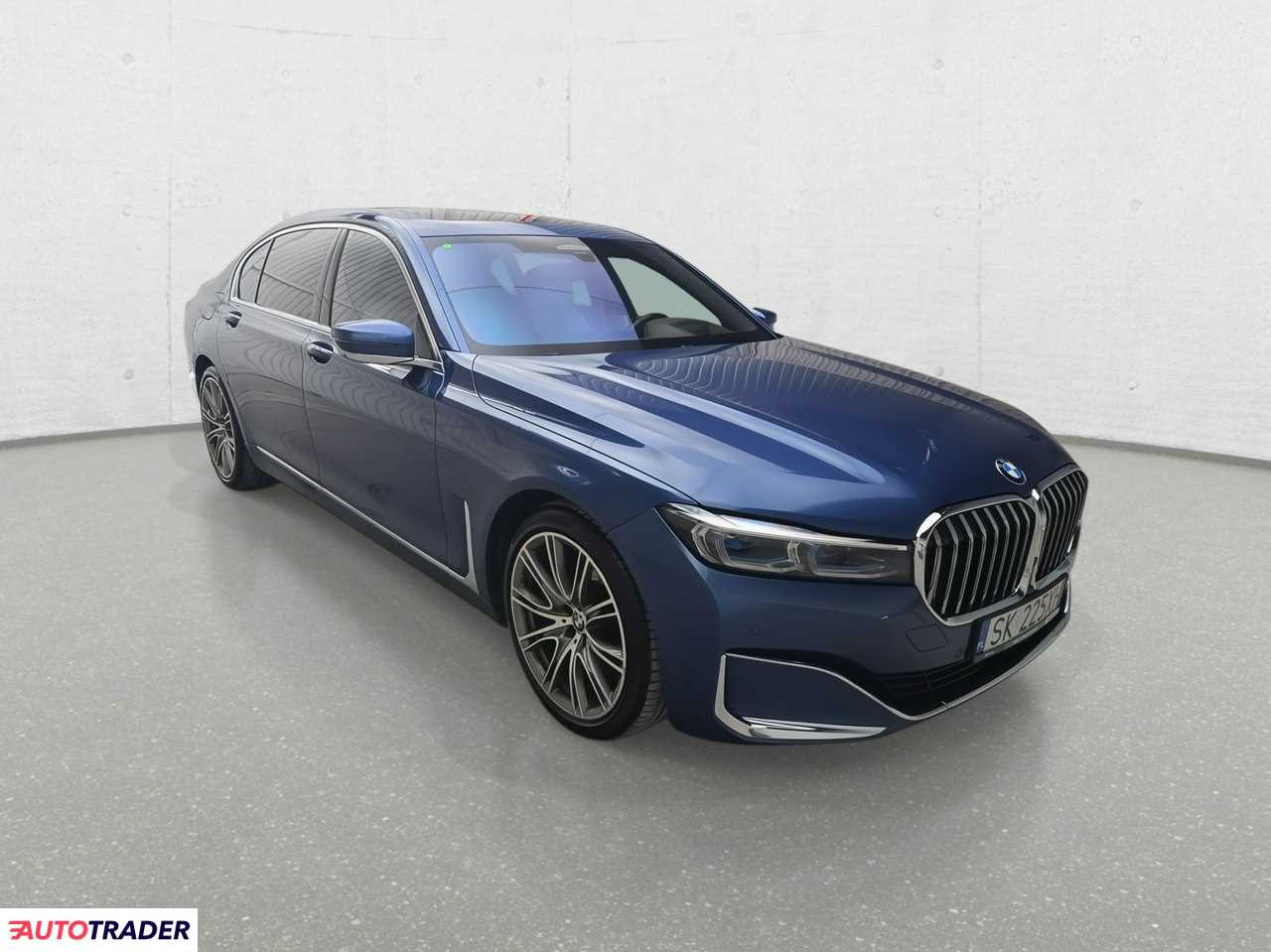 BMW 740 2021 3.0 340 KM BMW 740 2021 3.0 340 KM