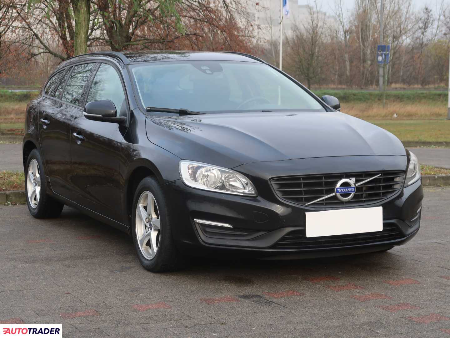 Volvo V60 2015 2.0 118 KM