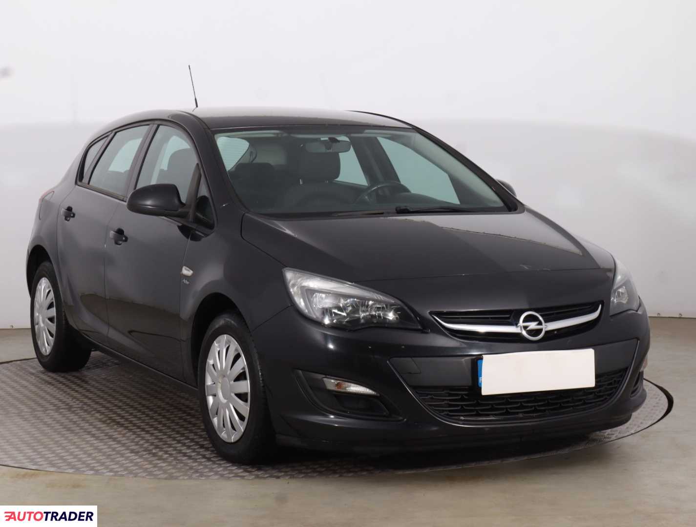 Opel Astra 2013 1.4 118 KM