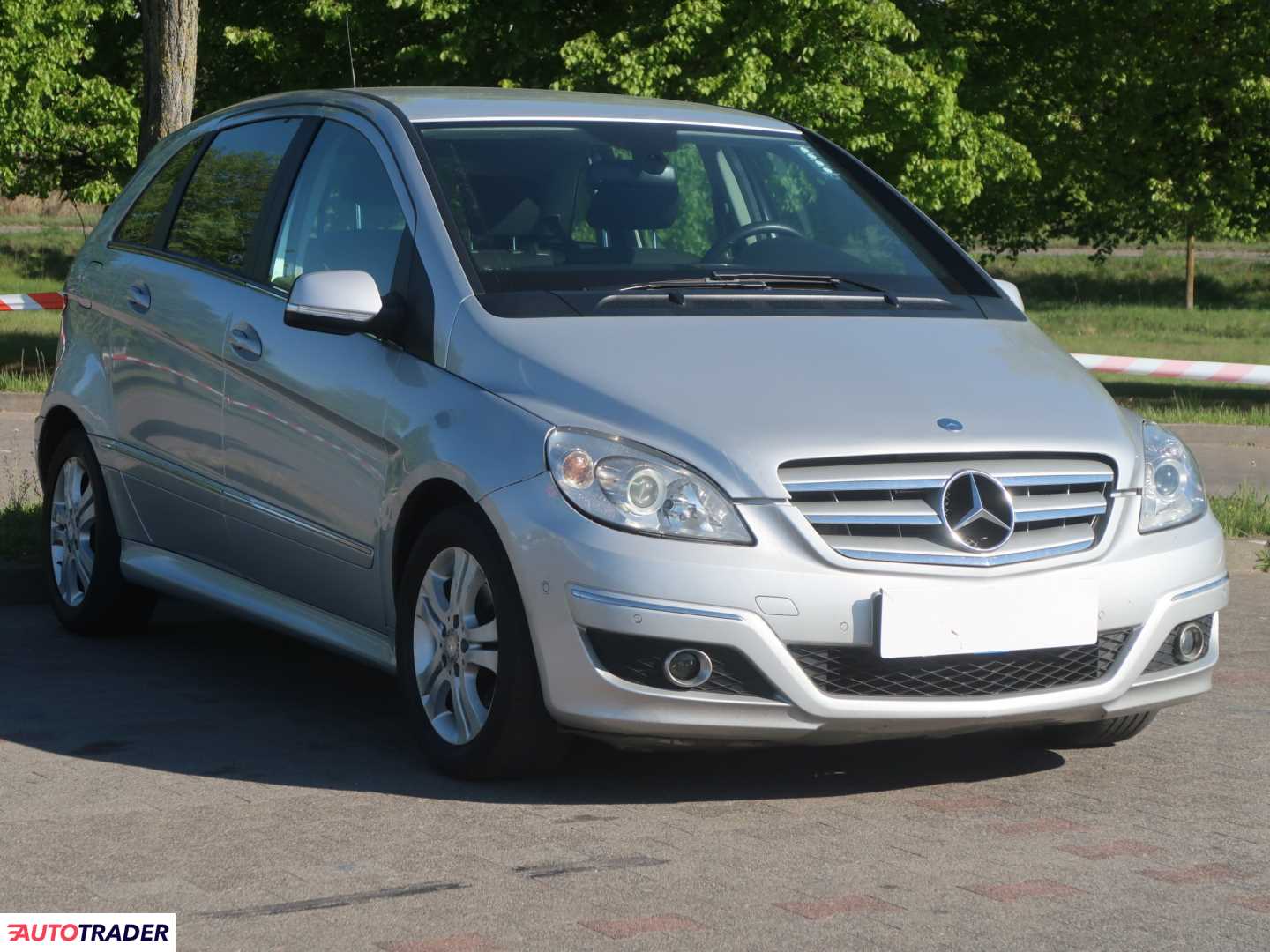 Mercedes B-klasa 2009 2.0 107 KM Mercedes B-klasa 2009 2.0 107 KM