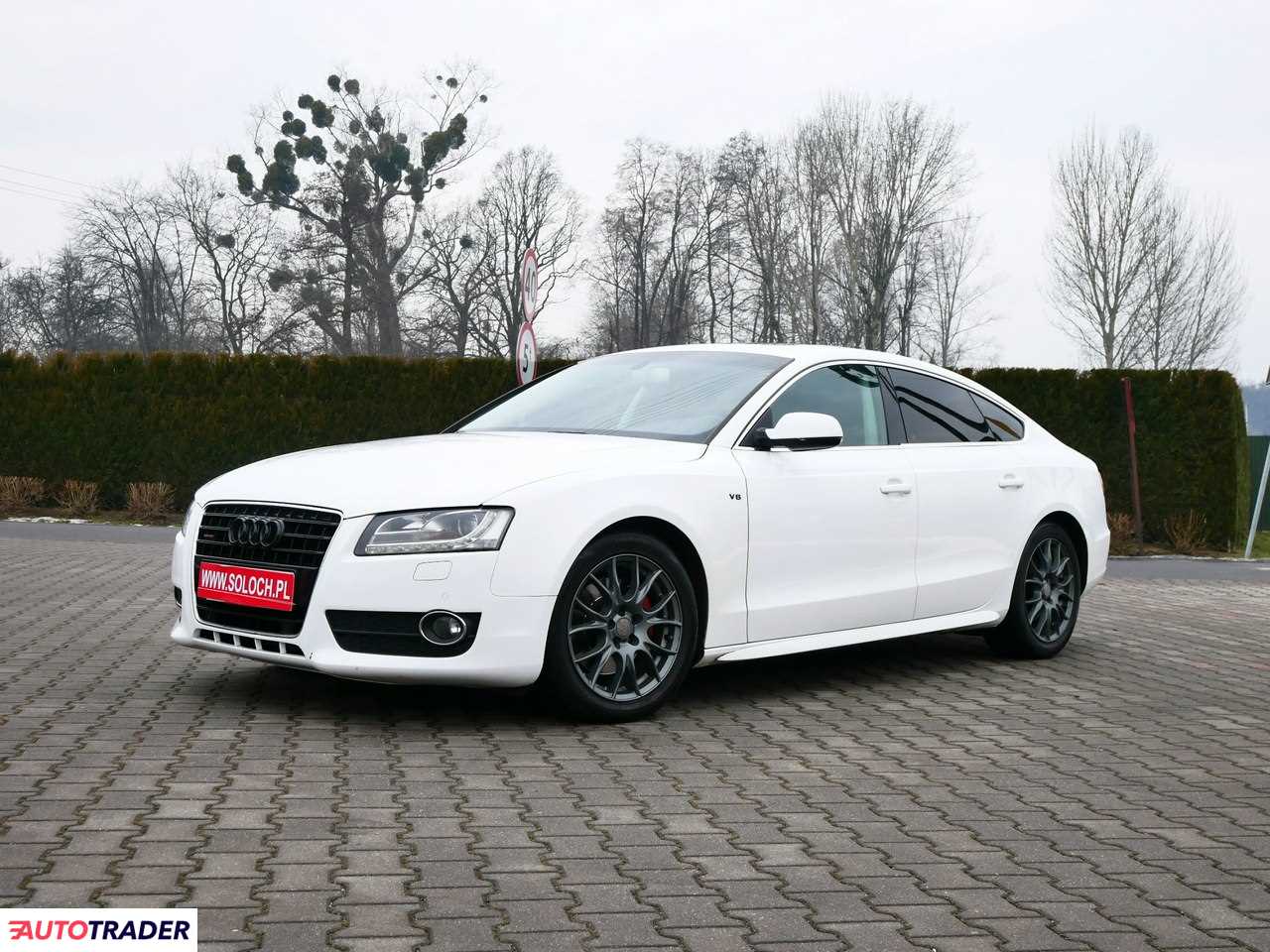 Audi A5 2009 3.2 265 KM