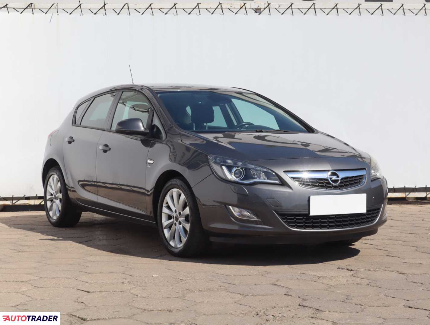 Opel Astra 2012 1.6 177 KM