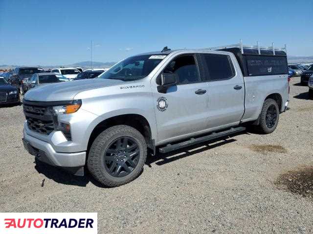 Chevrolet Silverado 2022 2