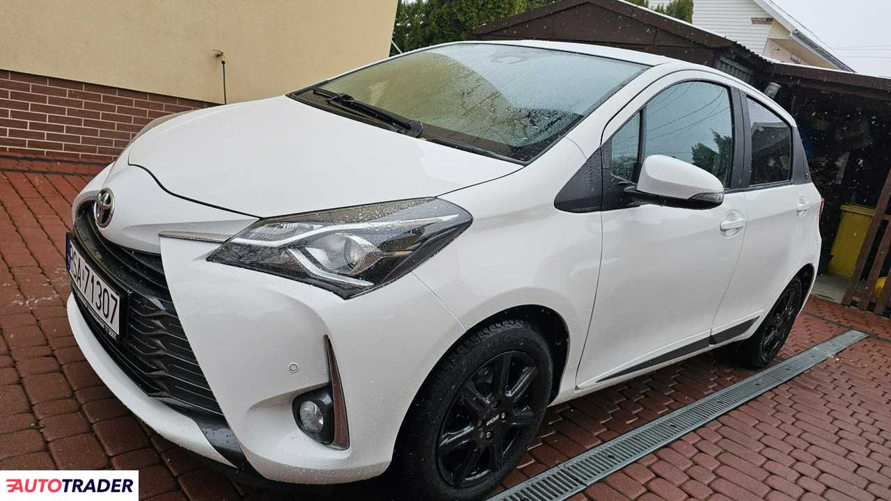 Toyota Yaris 2020 1.5 111 KM