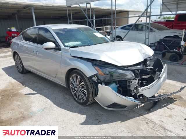 Nissan Altima 2023 2