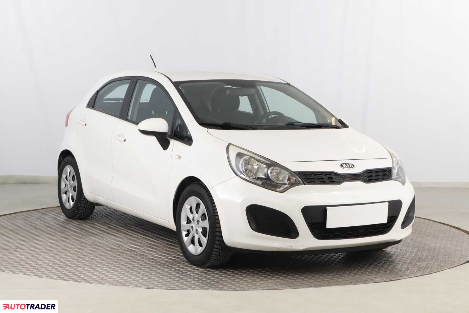 Kia Rio 1.4 88 KM 2013r. (Piaseczno)