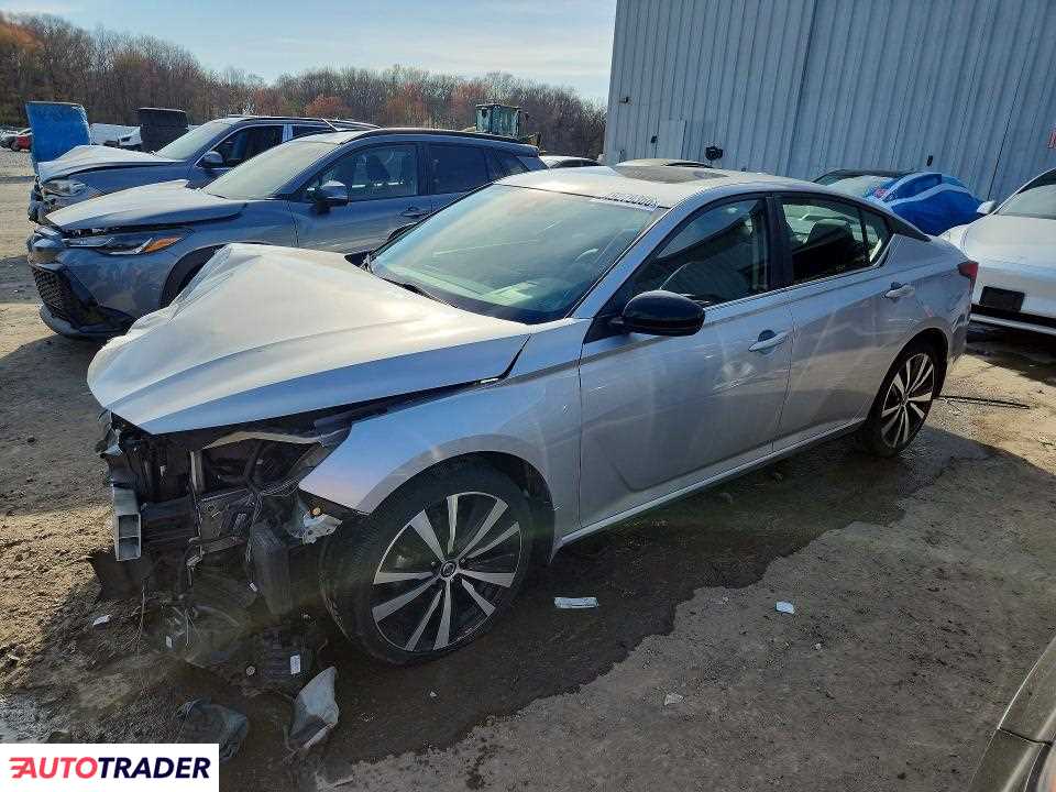 Nissan Altima 2021 2
