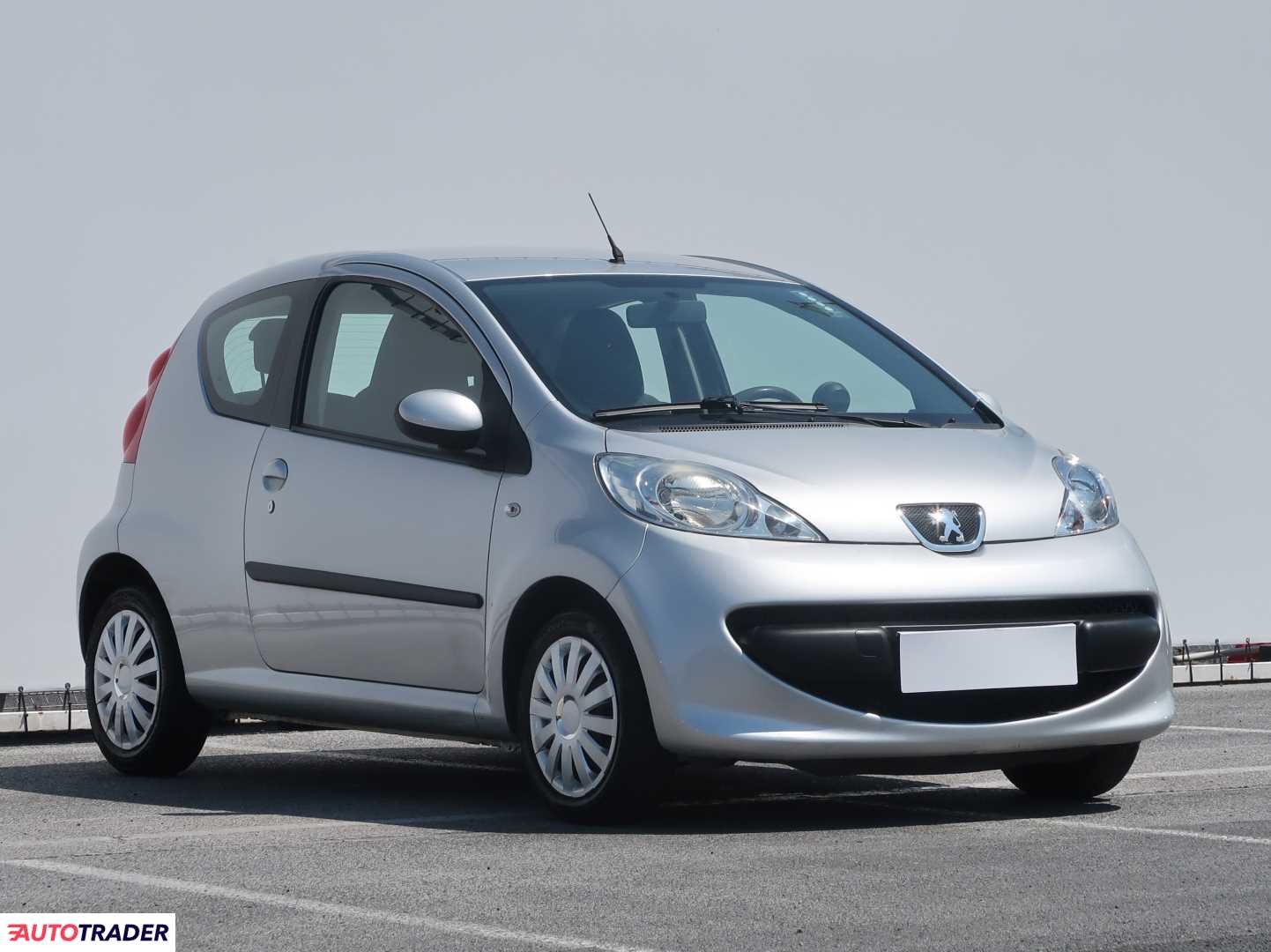 Peugeot 107 2008 1.0 67 KM