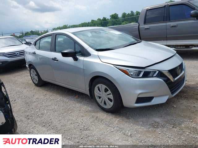 Nissan Versa 2020 1
