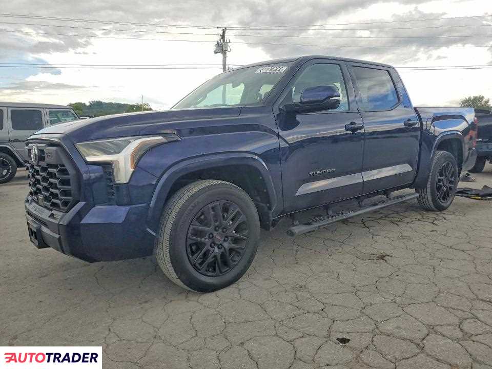 Toyota Tundra 2022 3