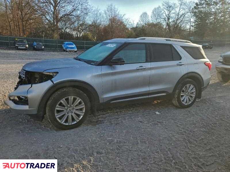 Ford Explorer 2022 2