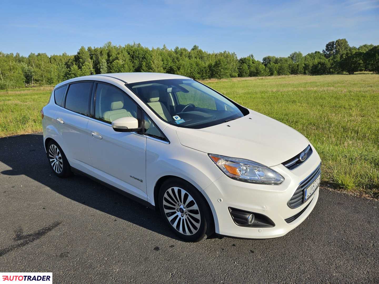 Ford C-MAX 2.0 hybrydowy 191 KM 2018r. (wołomin)