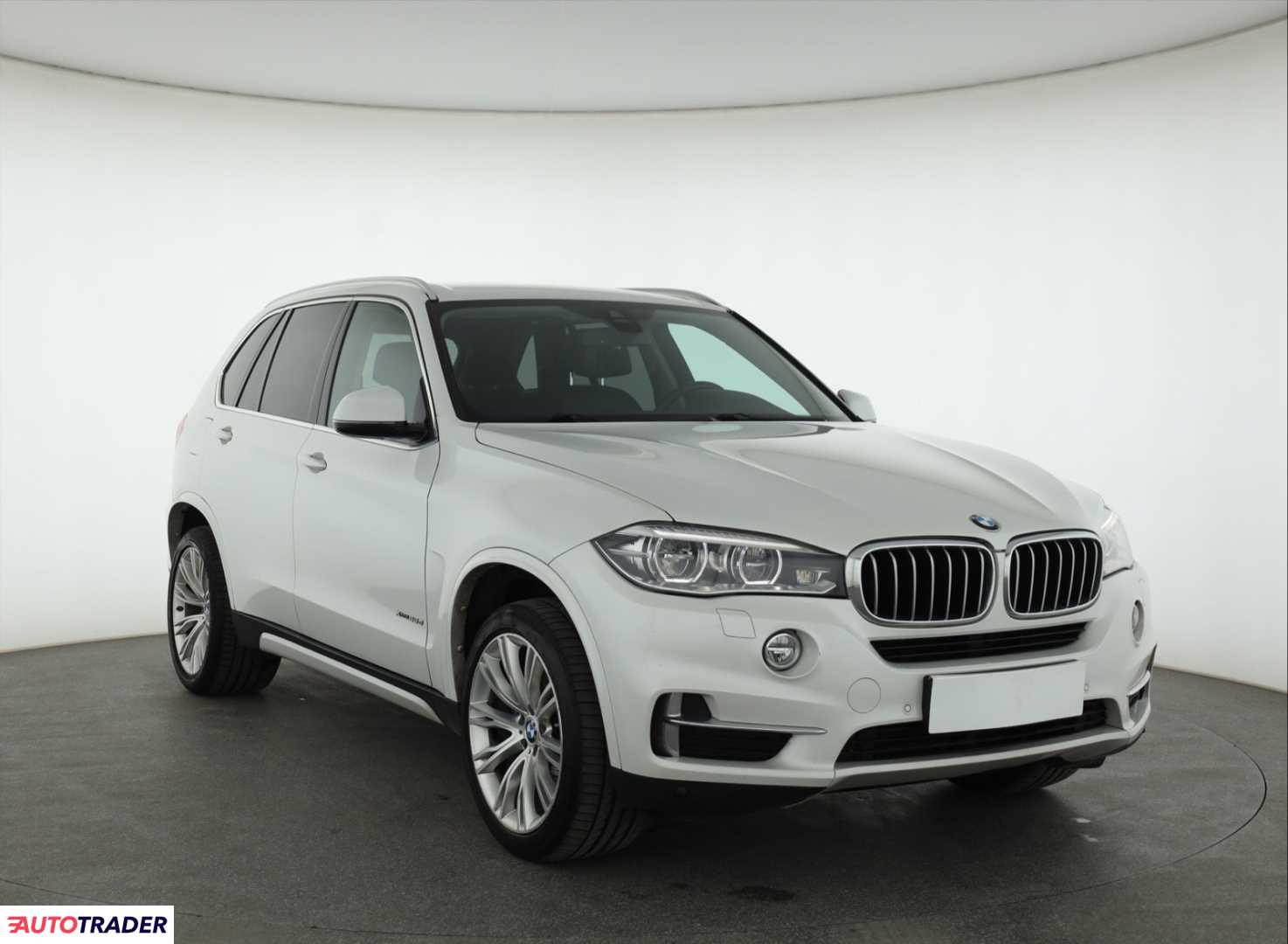 BMW X5 2016 2.0 227 KM