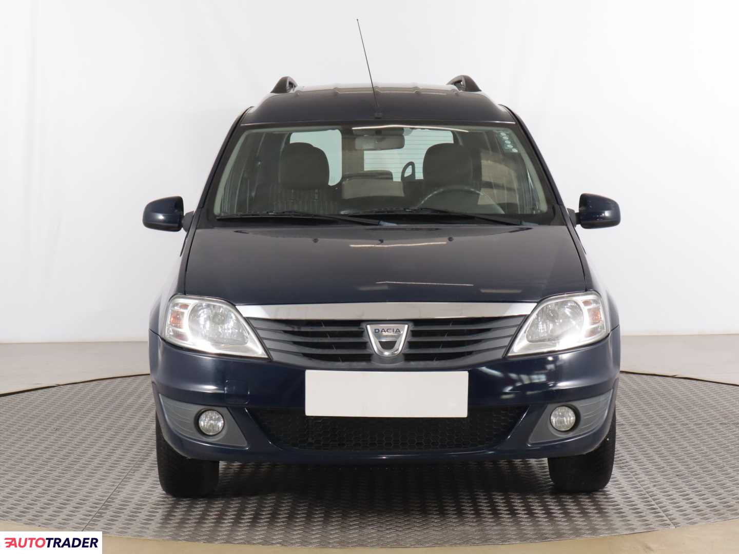 Dacia Logan 1.6 83 KM 2012r. (Piaseczno)