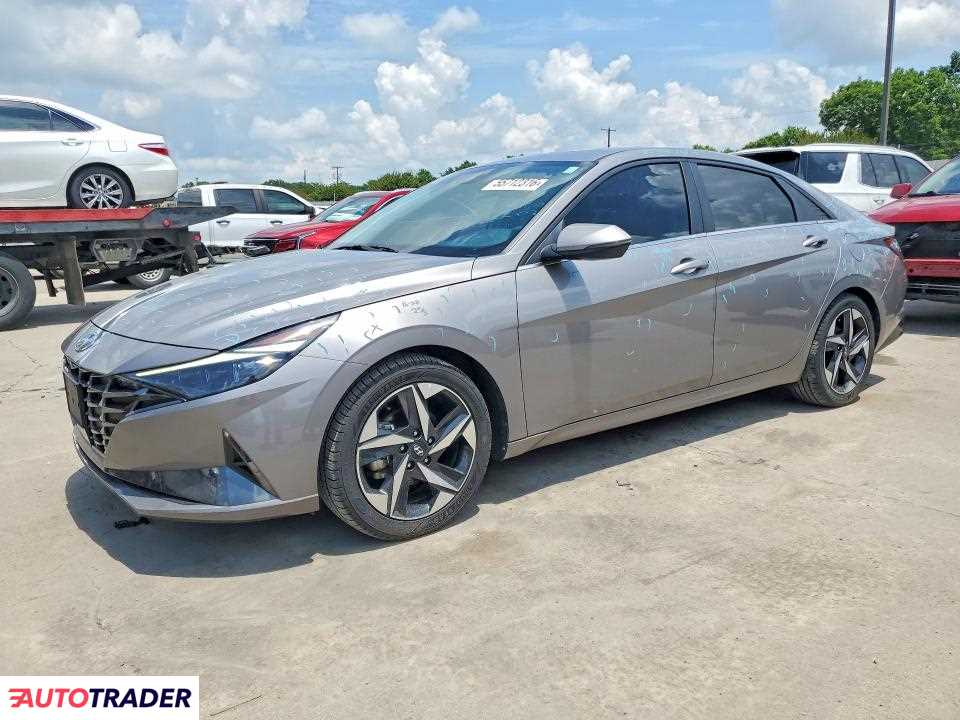Hyundai Elantra 2022 1