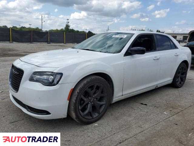 Chrysler 300C 2022 3