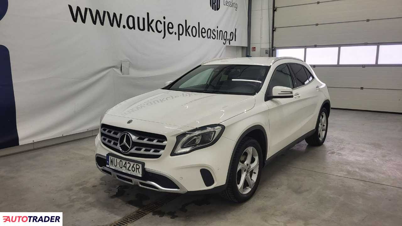 Mercedes GLA 2019 1.6 156 KM