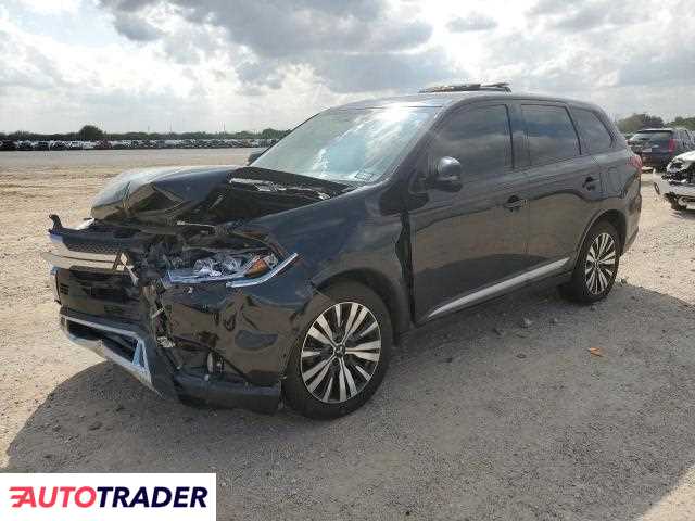 Mitsubishi Outlander 2.0 benzyna 2019r. (SAN ANTONIO)