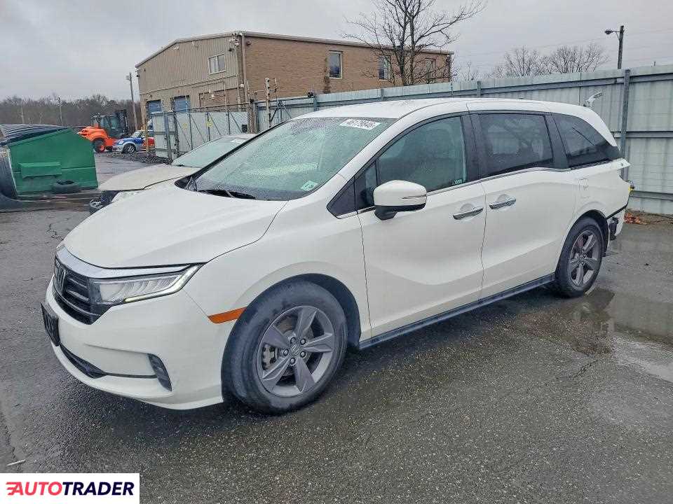 Honda Odyssey 2021 3