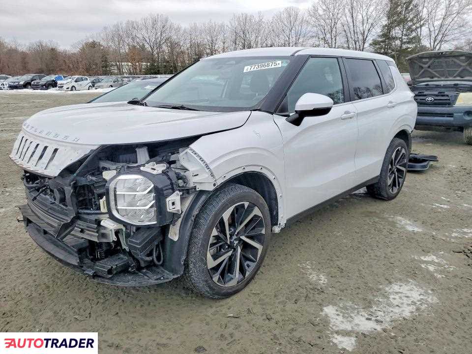 Mitsubishi Outlander 2022 2