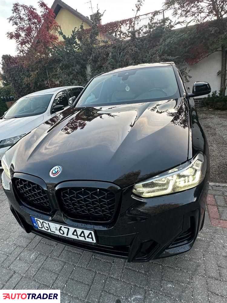 BMW X4 2022 2.0 184 KM