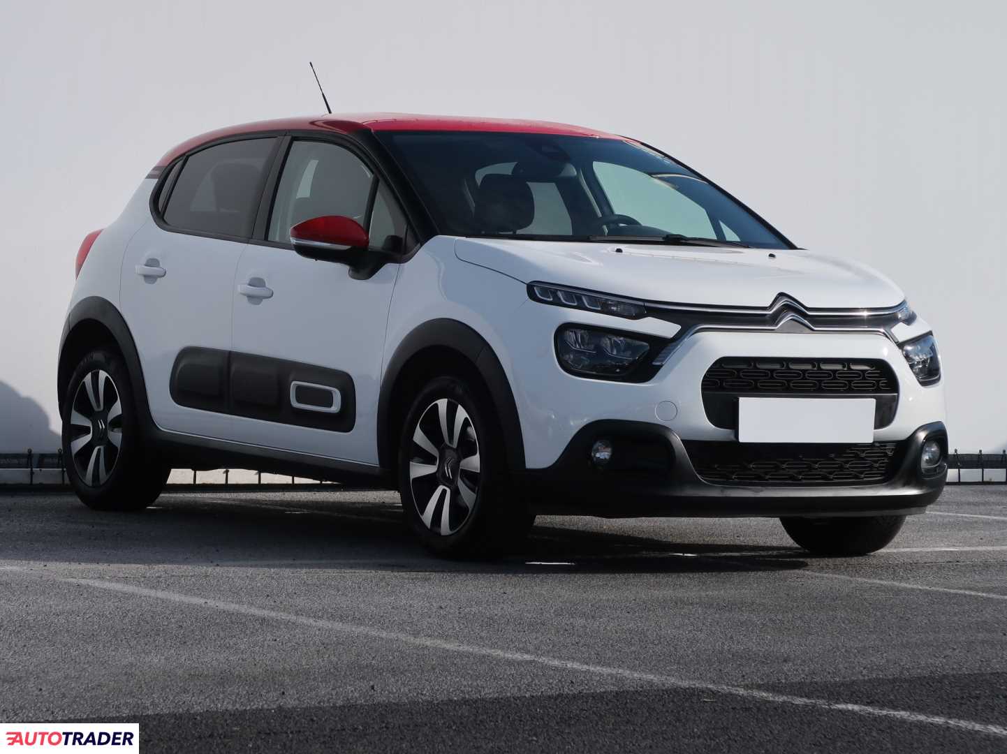 Citroen C3 1.2 81 KM 2023r. (Piaseczno)