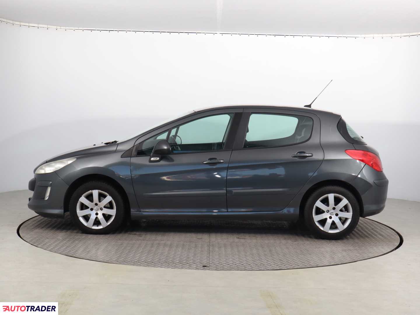 Peugeot 308 2008 1.6 118 KM
