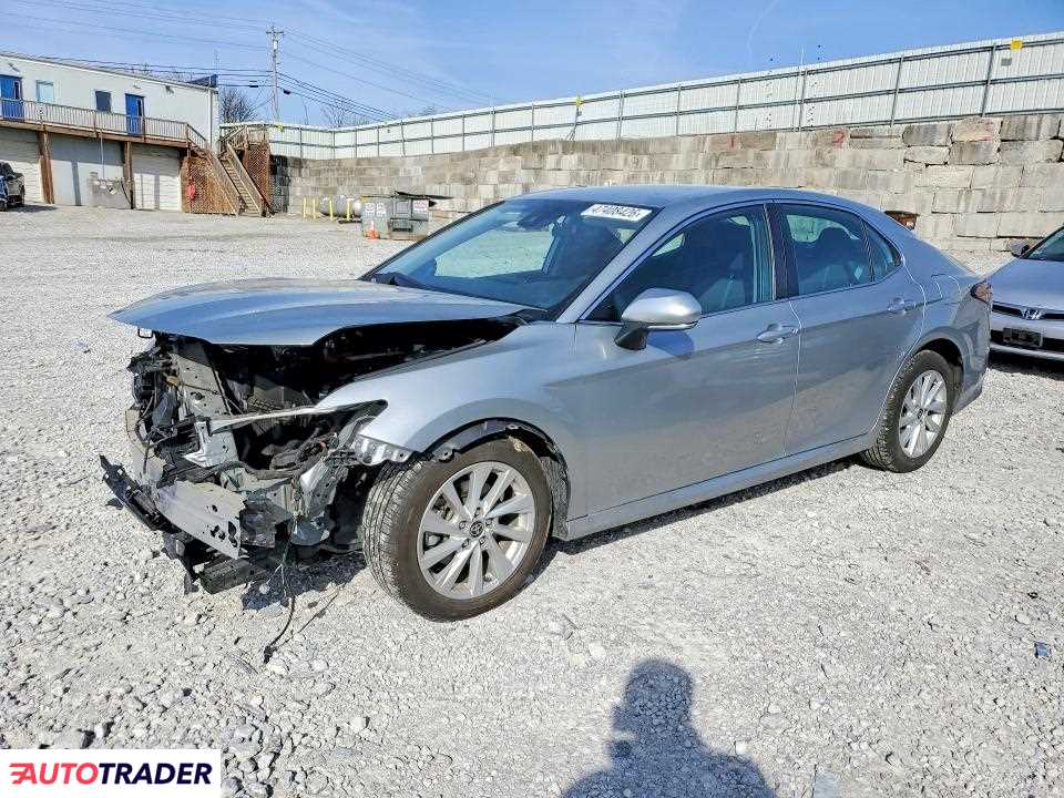 Toyota Camry 2023 2