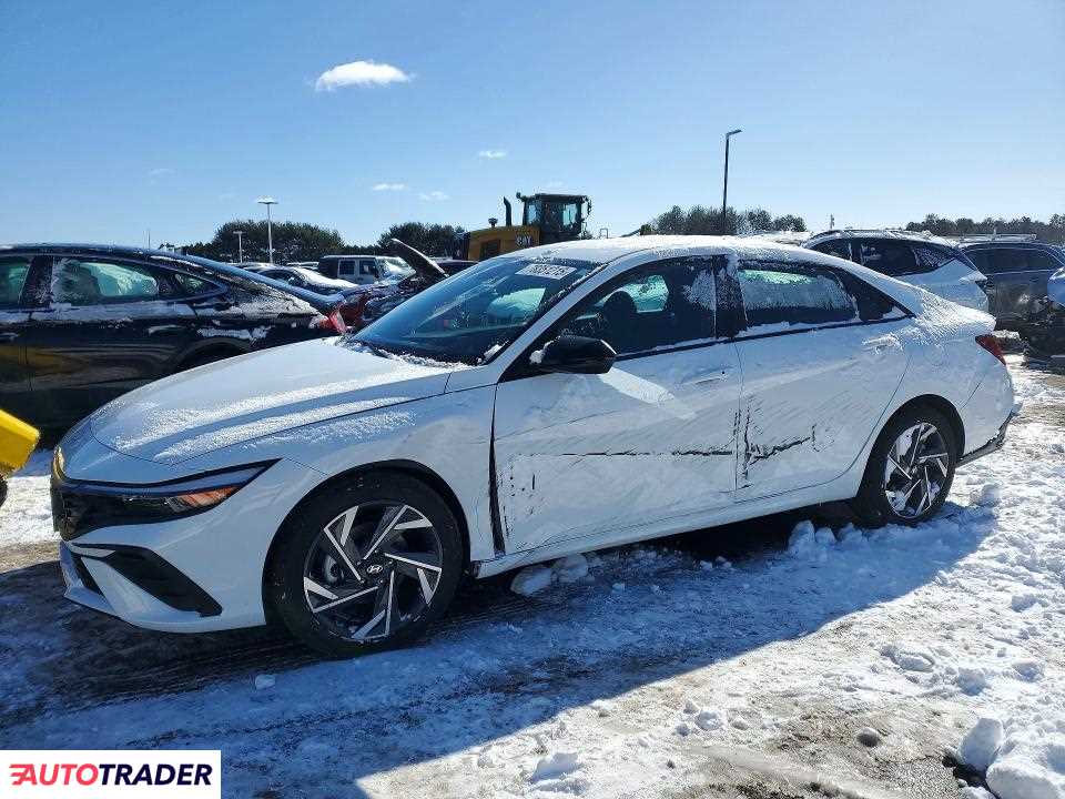Hyundai Elantra 2025 2