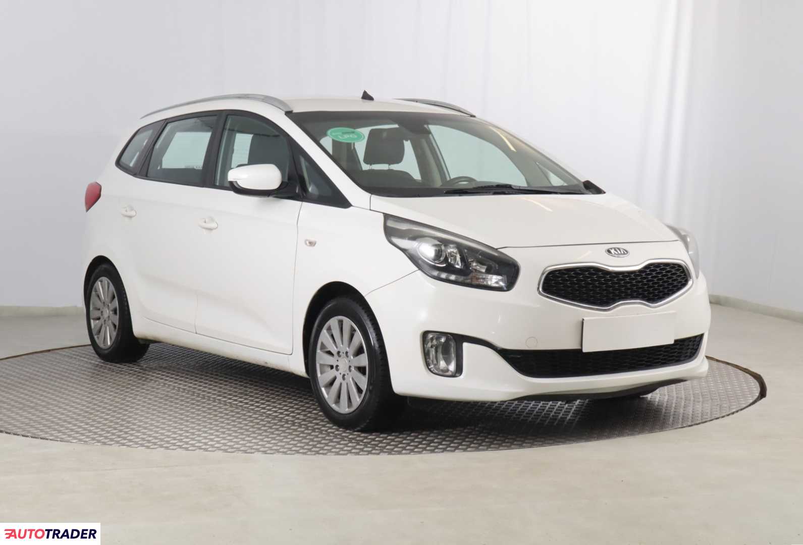 Kia Carens 2015 1.6 132 KM