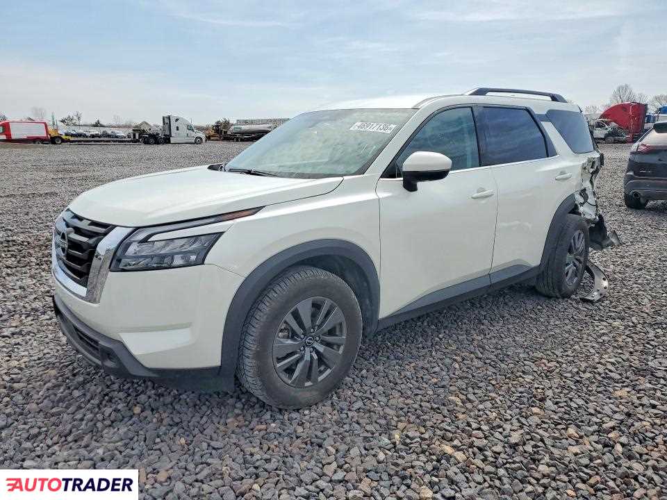 Nissan Pathfinder 2024 3