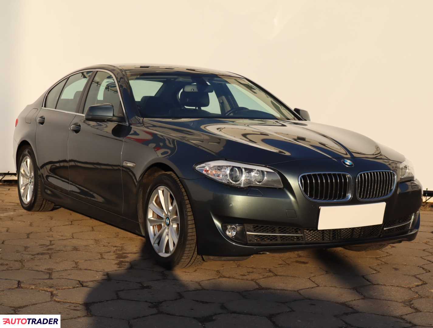 BMW 520 2.0 181 KM 2013r. (Piaseczno)