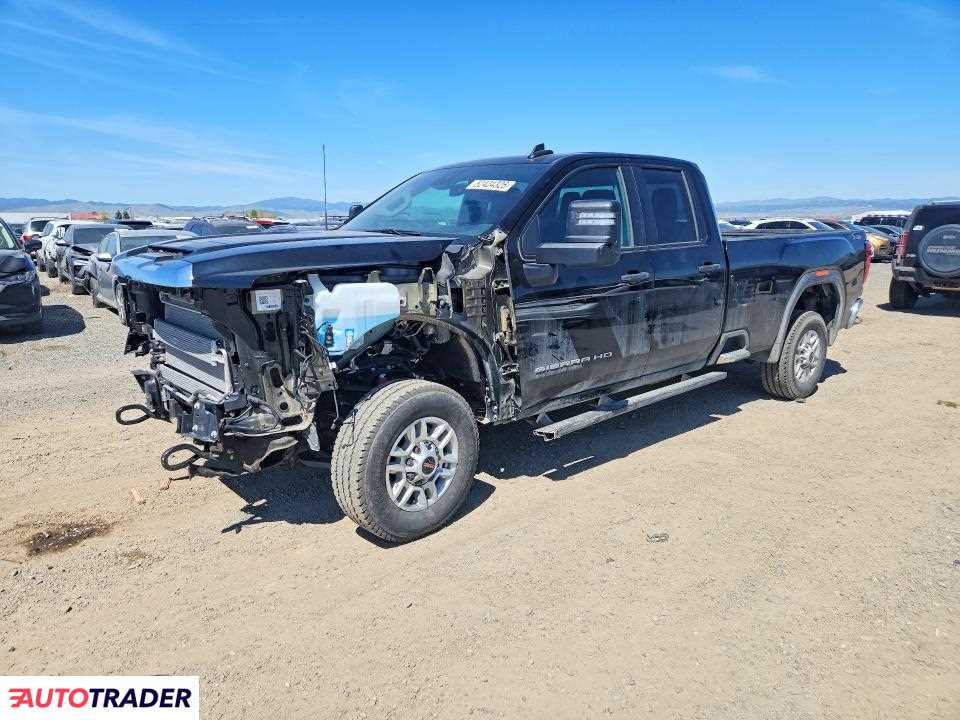 GMC Sierra 2025 6