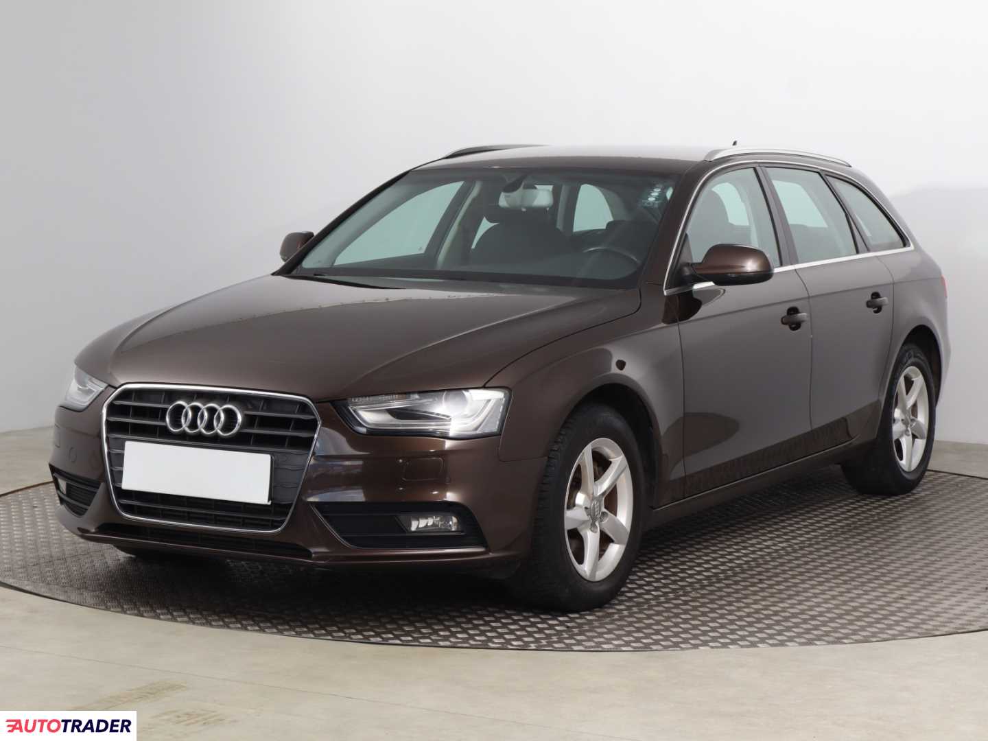 Audi A4 2012 2.0 140 KM Audi A4 2012 2.0 140 KM