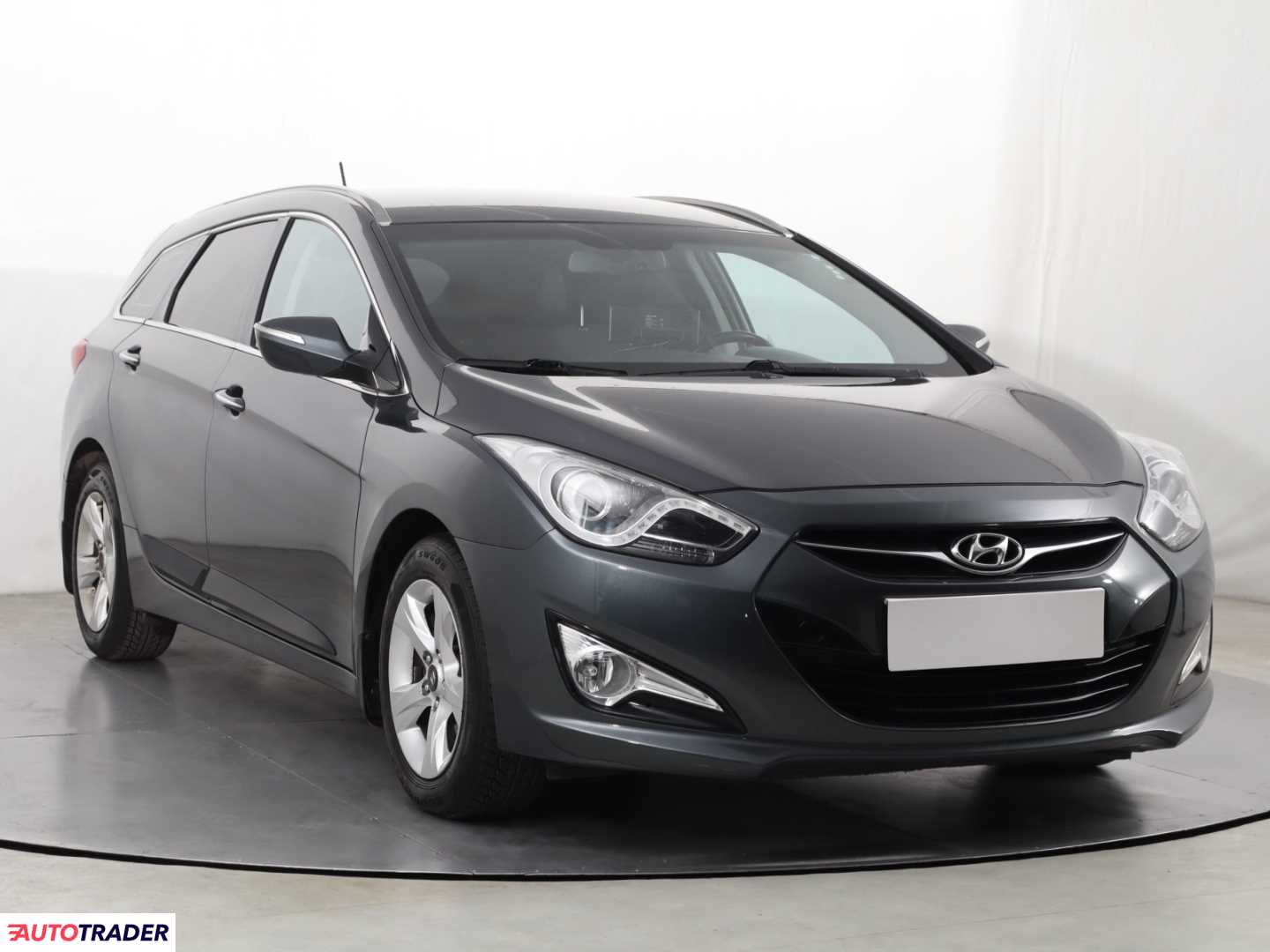 Hyundai i40 2012 2.0 174 KM