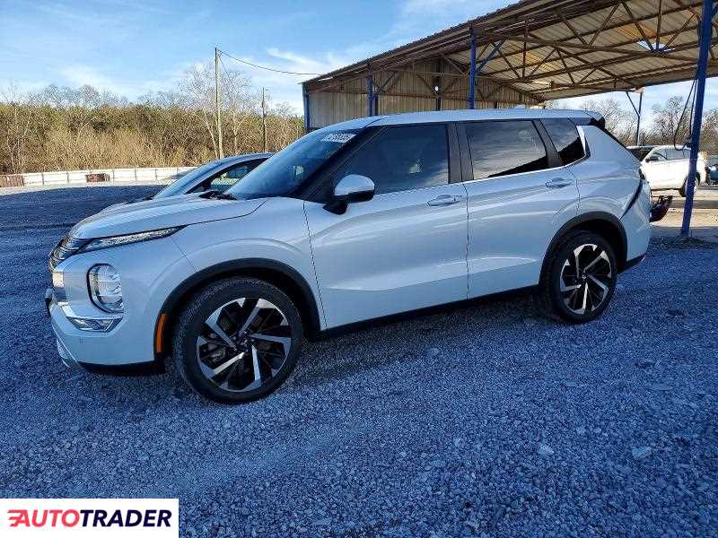 Mitsubishi Outlander 2024 2