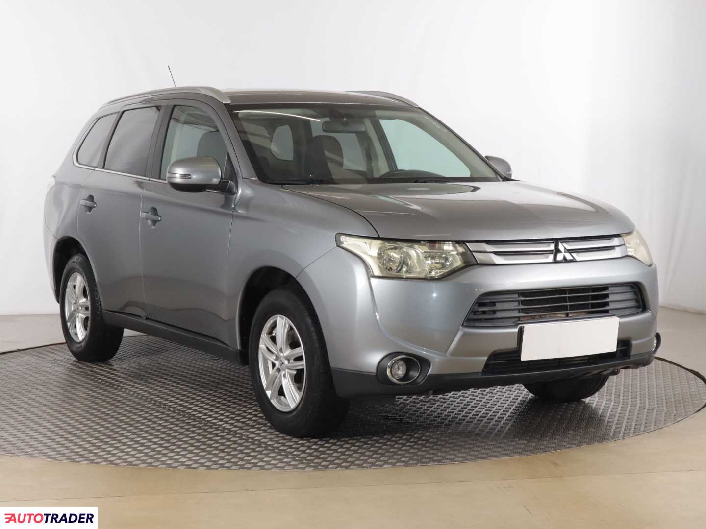 Mitsubishi Outlander 2.3 147 KM 2014r. (Piaseczno)