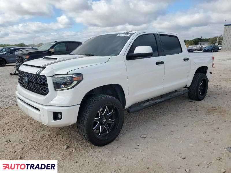 Toyota Tundra 2021 5