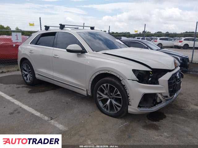 Audi Q8 2021 3