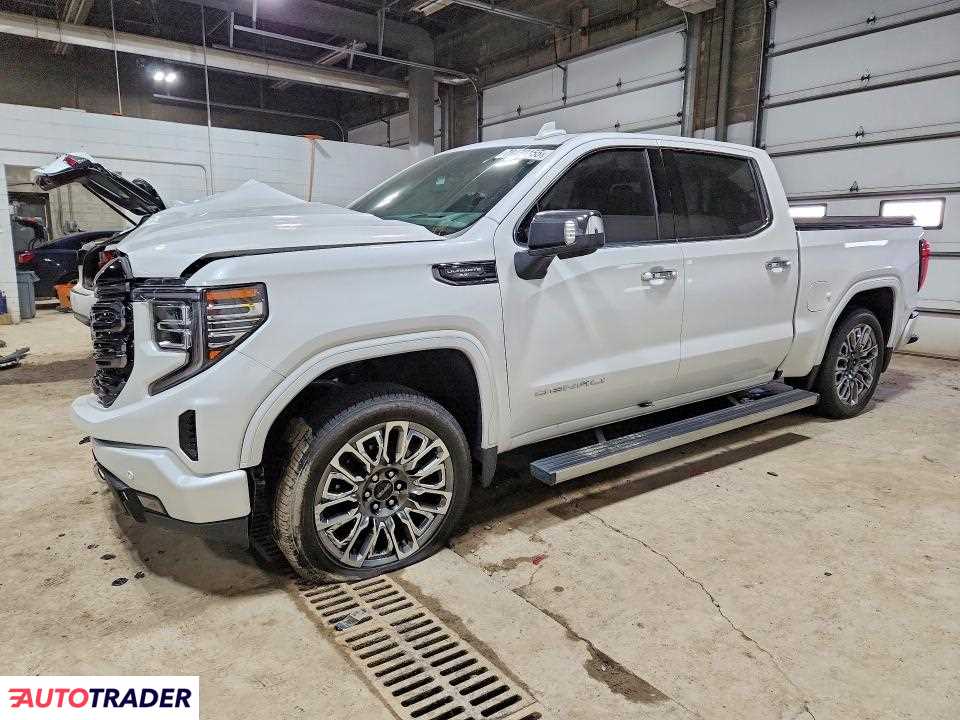 GMC Sierra 2025 6