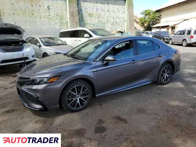 Toyota Camry 2.0 benzyna 2023r. (KAPOLEI)