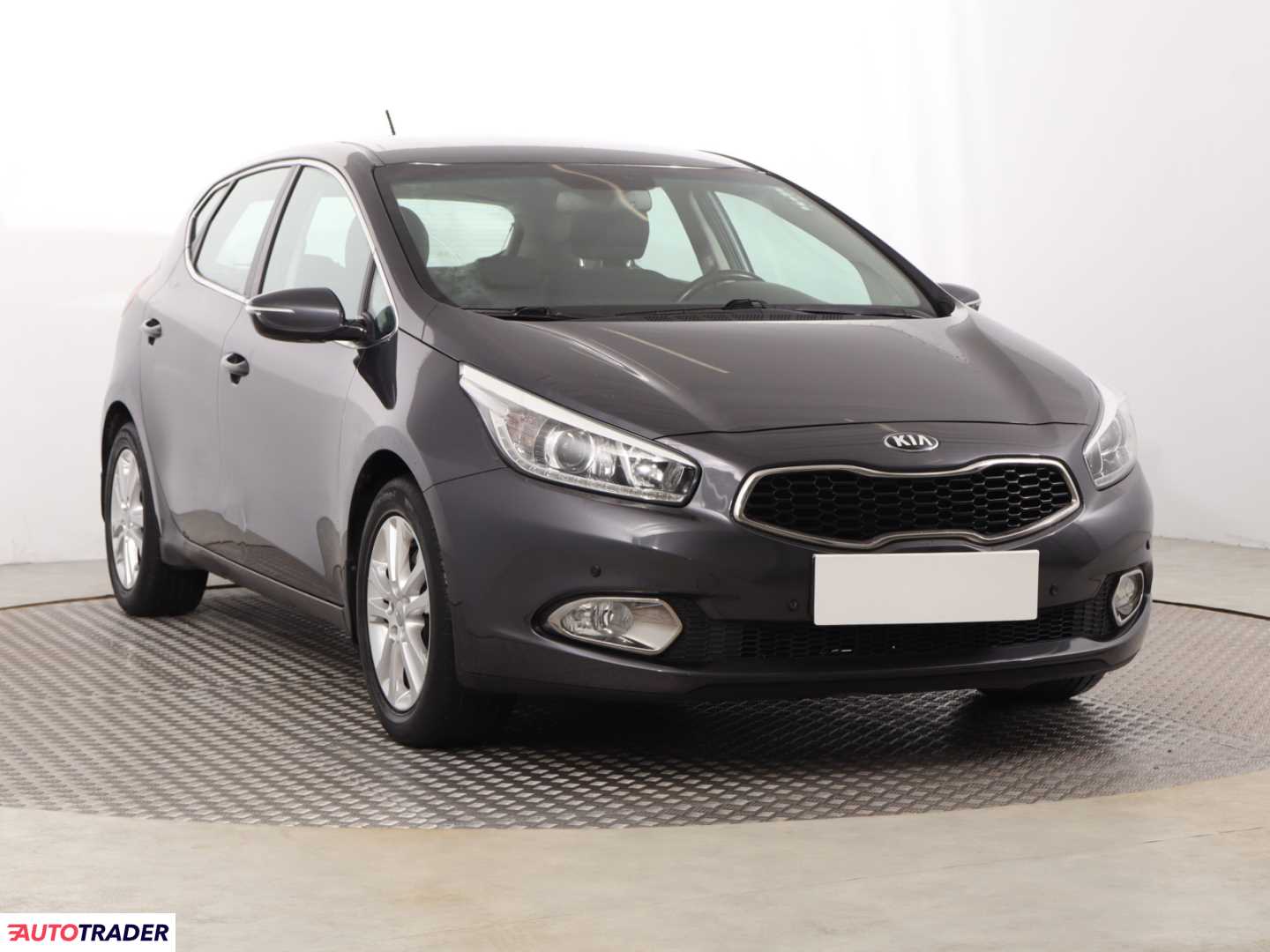 Kia Ceed 2014 1.6 132 KM Kia Ceed 2014 1.6 132 KM