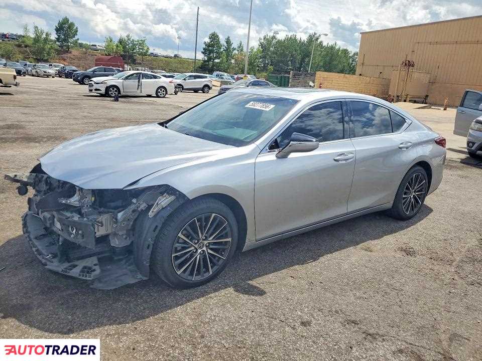 Lexus ES 2022 3