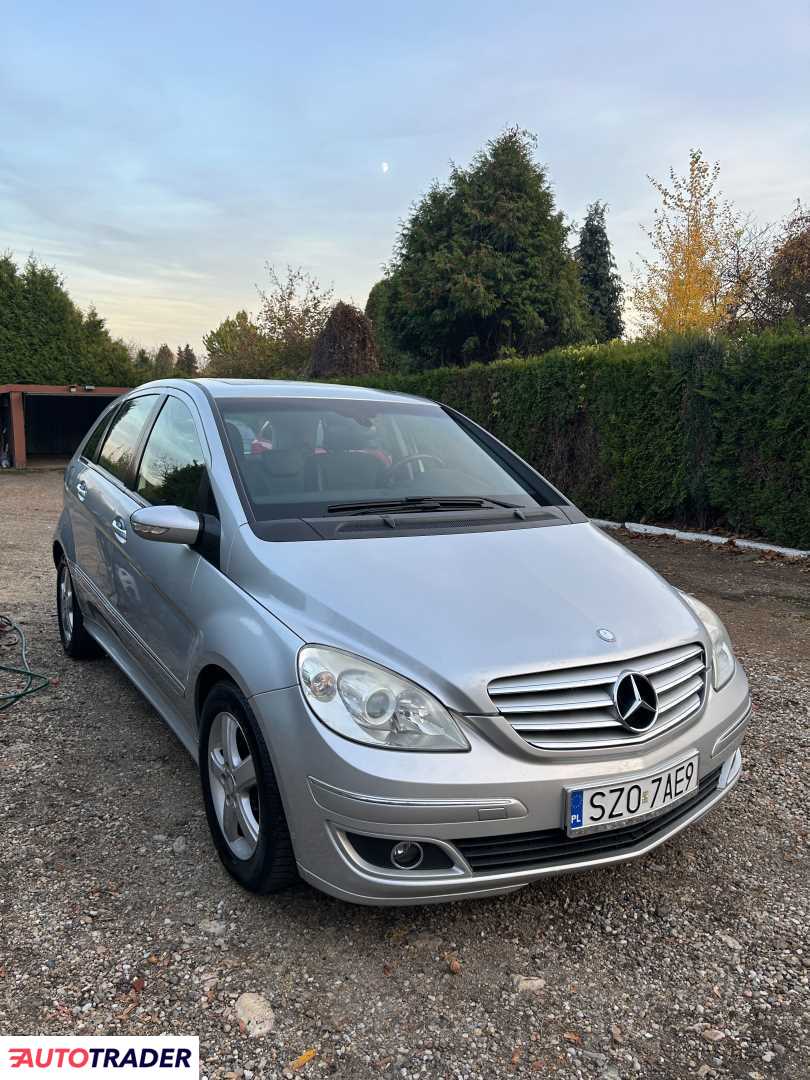 Mercedes B-klasa 2007 140 KM