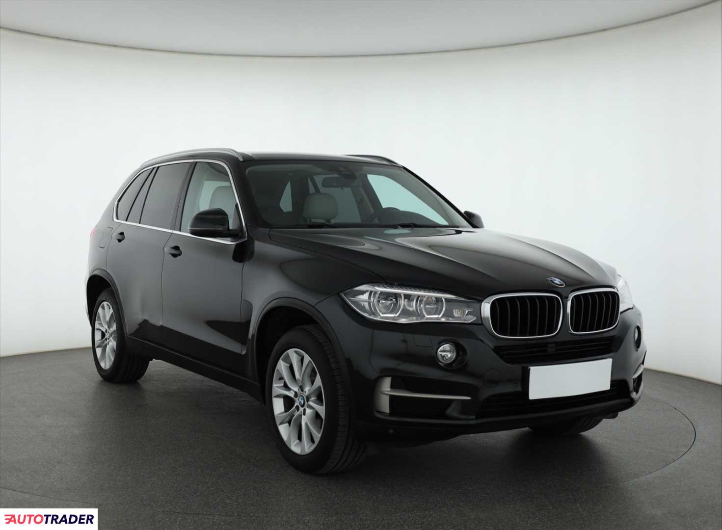 BMW X5 2016 2.0 227 KM