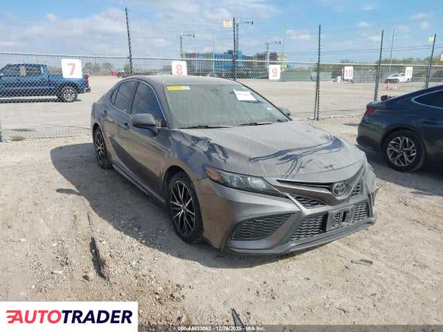 Toyota Camry 2021 2