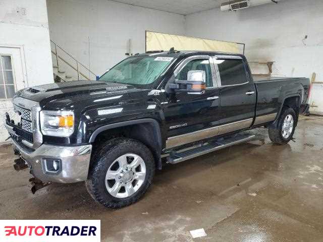 GMC Sierra 6.0 diesel 2018r. (DAVISON)