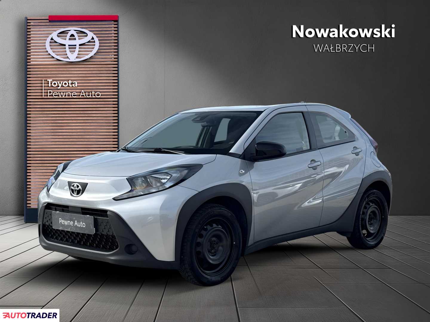 Toyota Pozostałe 2022 1.0 72 KM