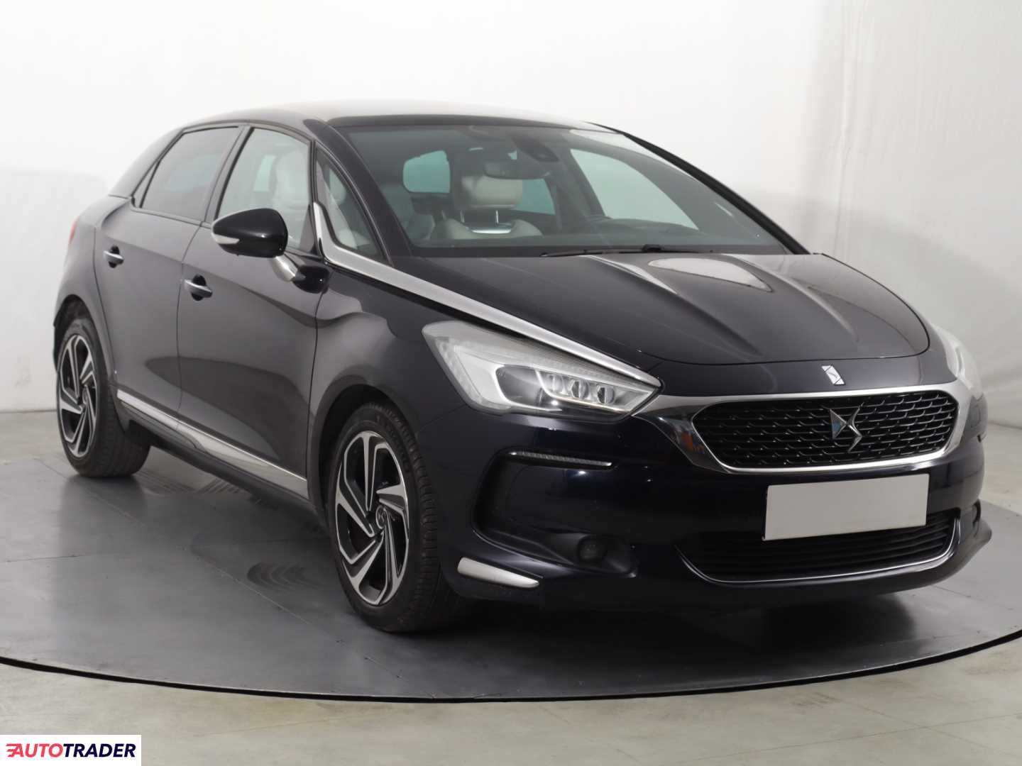 DS DS5 2016 2.0 178 KM